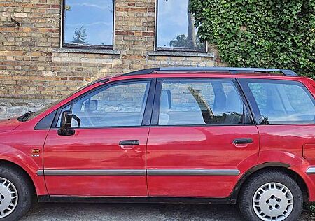 Mitsubishi Space Wagon Space Wagon Family