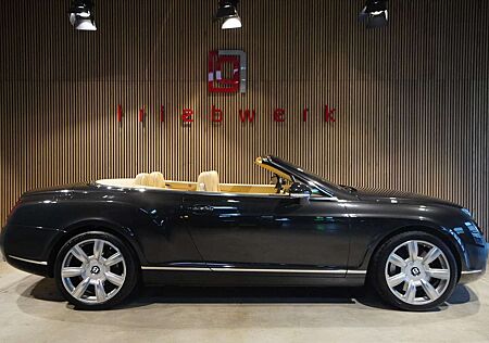 Bentley Continental GTC- BRD-FZG-U-frei-65 TKM-Top Zust.