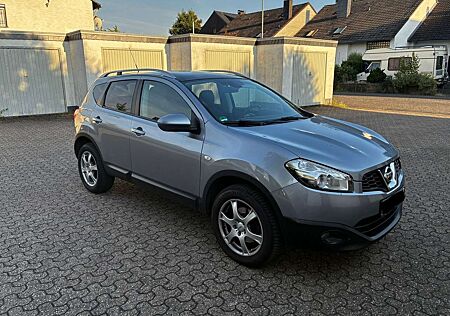 Nissan Qashqai 1.6 I-WAY | Navi, Klima, Panoramadach