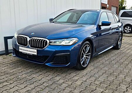 BMW 520 d*LCProf*M-SPORT*AHK*ACC*HUD*STANDHEIZ.