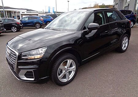 Audi Q2 30 TFSI Sport,Automatik