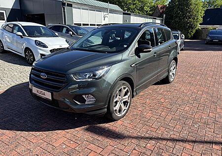 Ford Kuga 1.5 EcoBoost 2x4 ST-Line