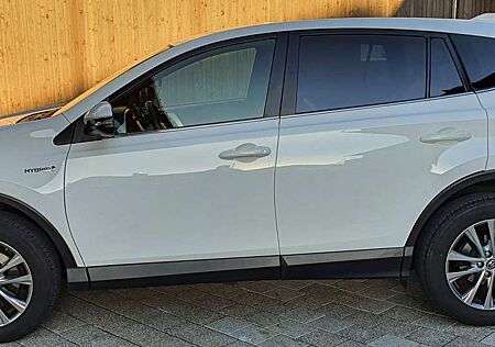Toyota RAV 4 2.5 4x4 Hybrid Executive