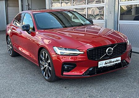 Volvo S60 B5 Ultimate Dark AWD-B&W-360°-Massage-Nappa