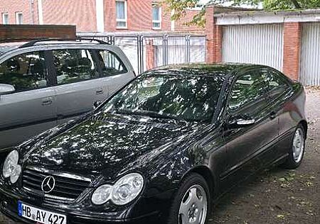 Mercedes-Benz 220 CDI