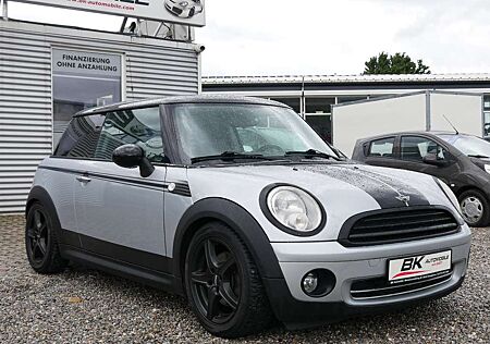 Mini ONE 1.6 Cooper Panoramadach Sitzheizung Klima