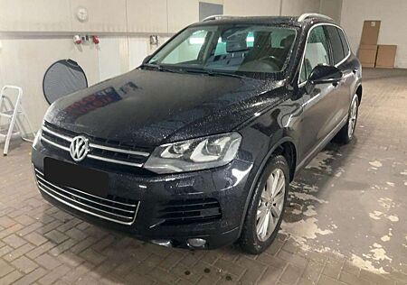 VW Touareg Volkswagen 4.2 V8 TDI Sthzg*Pano*Xenon*ACC*AHK*360°