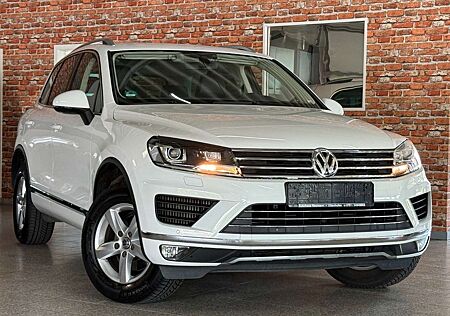 VW Touareg Volkswagen V6 TDI-Terrain Tech 4Mot-Leder-Xenon-AHK