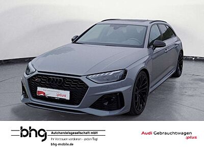Audi RS4 Essentials SportfahrwerkPlus Pano B&O