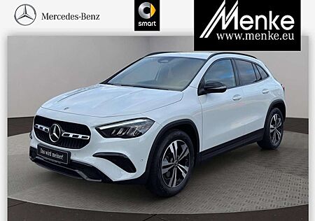 Mercedes-Benz GLA 200 Night,AHK,Kamera,Lenkradheizung,LED