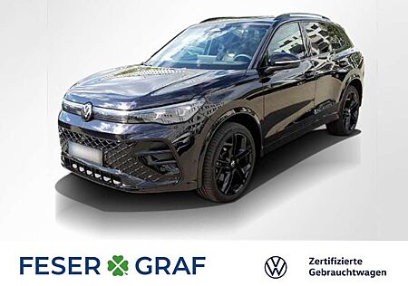 VW Tiguan Volkswagen R-Line 2.0TDI 4M 142KW DSG Pano Black