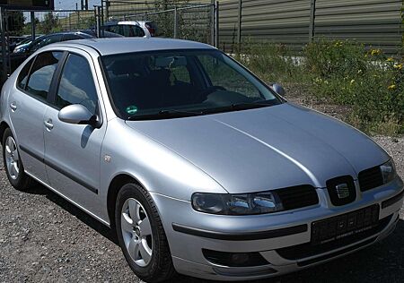 Seat Leon 1.6 16V Tüv Au 07/2027