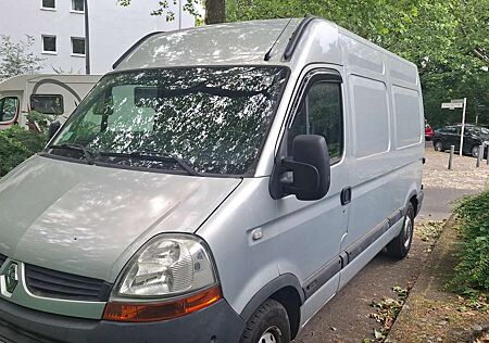 Renault Master 2.5 dCi 120 L2H3