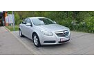 Opel Insignia A Lim. Selection*TÜV-NEU*KLIMA*AHK*