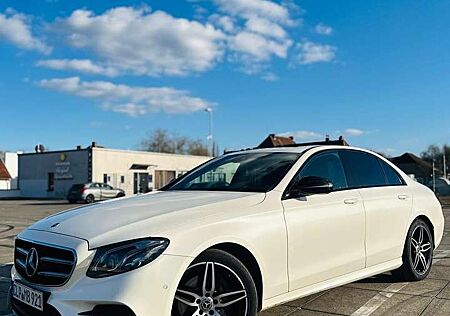 Mercedes-Benz E 220 d 9G-TRONIC AMG Line