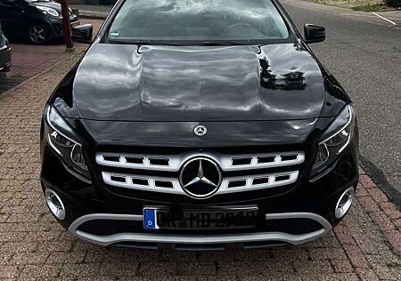 Mercedes-Benz GLA 220 4Matic (156.947)