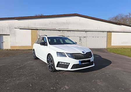 Skoda Octavia Combi 2.0 TDI DSG RS