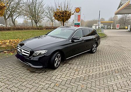Mercedes-Benz E 220 d (213.204)