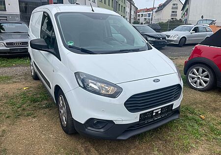 Ford Transit Courier Trend, Navi, PDC, Klima, DAB-Radio, TOP Zustand.