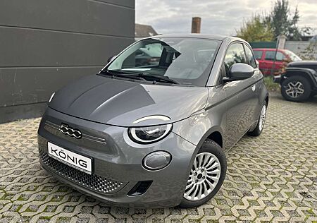 Fiat 500E 3+1 42 kWh PDC*Klima*Touch