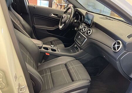 Mercedes-Benz GLA 220 d 4Matic