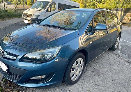 Opel Astra 1.7 CDTI DPF Sports Tourer Edition