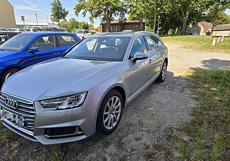 Audi A4 35 TFSI S tronic sport