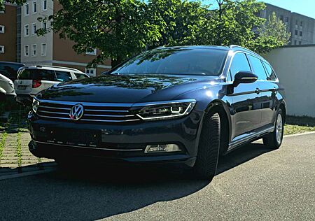 VW Passat Variant Volkswagen 2.0 TDI SCR BlueMotion Highline