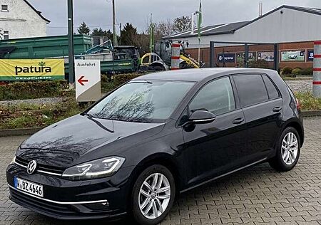 VW Golf Volkswagen 2.0 TDI Automatik 150PS