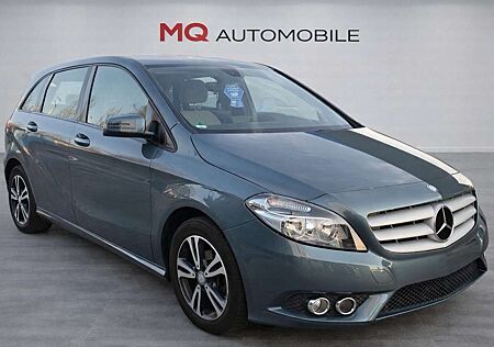 Mercedes-Benz B 180 CDI/1.Hand/Scheckheft/Automatik/AHK/Kamera