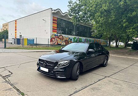Mercedes-Benz E 43 AMG 4Matic 9G-TRONIC