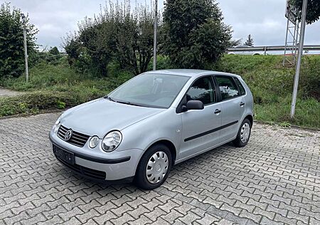 VW Polo Volkswagen Basis