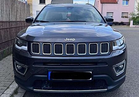 Jeep Compass 2.0 MultiJet Active Drive Automatik Limite