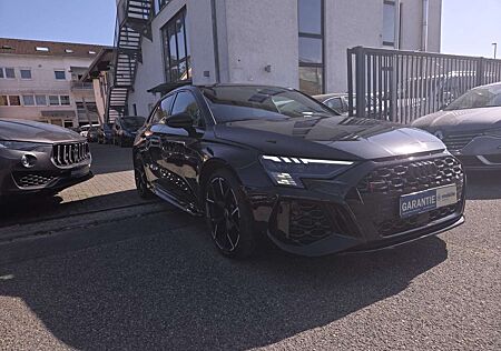 Audi RS3 RS 3 Sportback 2.5 TFSI quattro