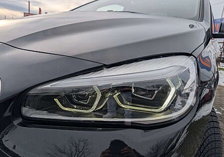 BMW 225 xe Sport Line