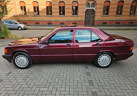 Mercedes-Benz 190 +E+1.8