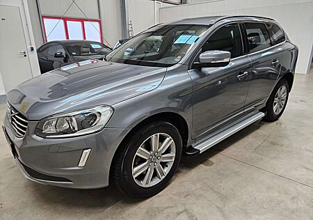 Volvo XC 60 XC60 Momentum 2WD Aus 1er Hand