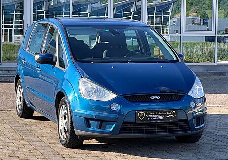 Ford S-Max Titanium 7Sitzer Navi Klima AHK SHZ Panor