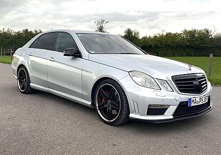 Mercedes-Benz E 500 gebraucht kaufen Mercedes-Benz E 500 7G-TRONIC Elegance