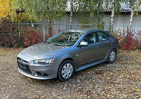 Mitsubishi Lancer Intense Klima PDC el.FH. RFK Soundsys TÜV 02/27