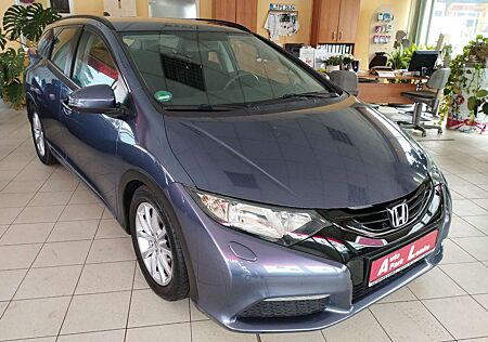 Honda Civic Tourer Comfort-PDC vo.+hi.-SH-Tempo.......