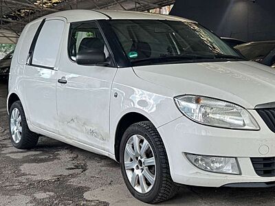 Skoda Roomster Praktik 1.6l*KLIMA*AHK*PDC*TÜV 02/2028*