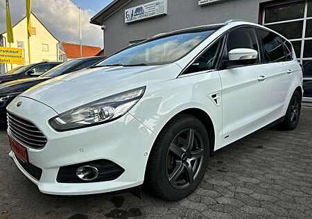 Ford S-Max Titanium ALLRAD NAVI/PDC/AHK