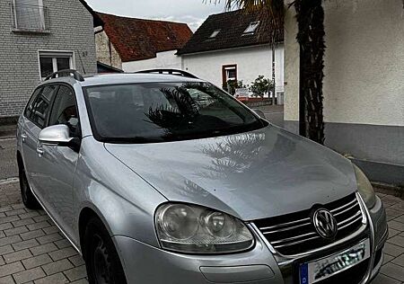 VW Golf Volkswagen 1.9 TDI DPF Comfortline