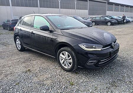 VW Polo Volkswagen Style Navi LED DAB SHZ Kamera IQ.DRIVE-Paket