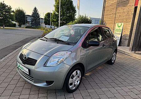 Toyota Yaris Cool