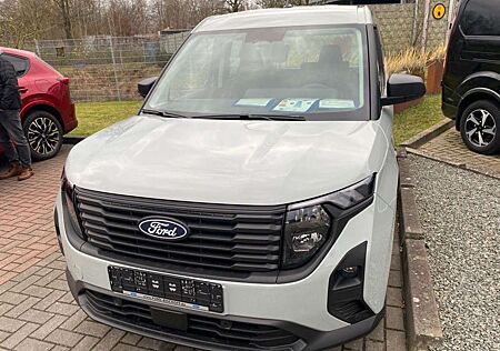 Ford Tourneo Courier 1.0 EcoBoost TREND