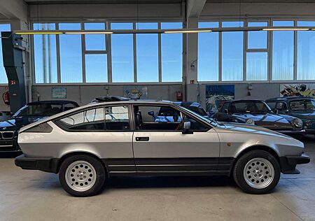 Alfa Romeo GTV GTV 6/2.5 -unrestaurierter Topzustand-