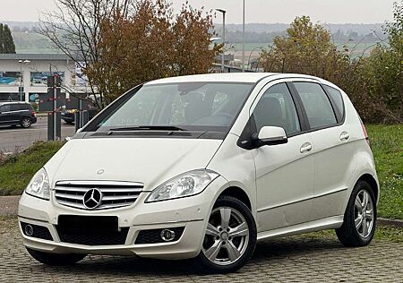 Mercedes-Benz A 180 BlueEFFICIENCY Elegance guter Zustand Tüv Neu