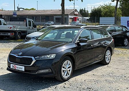 Skoda Octavia Combi First Edition*MEMORY*LED*NAVI*AHK*